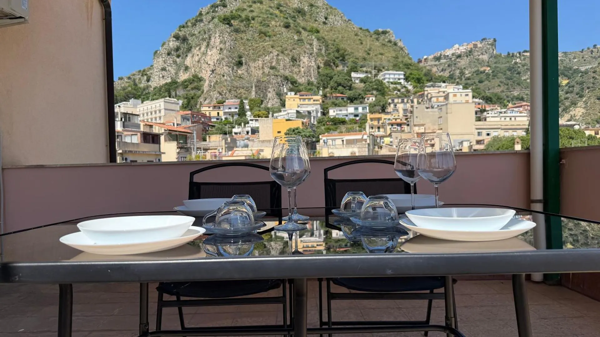 Porta Messina Rooms Taormina 0*,  Italy